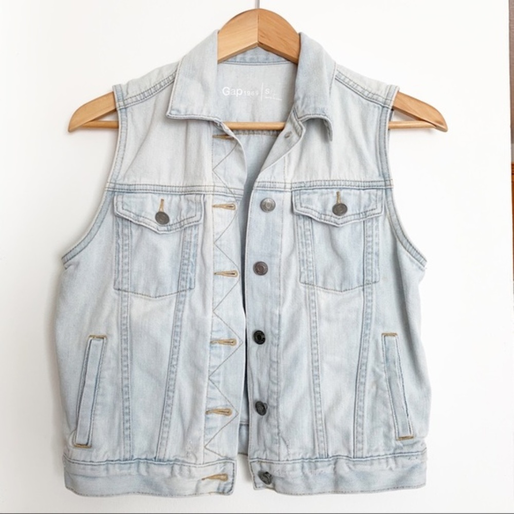 Gap Light Wash Jean Denim Vest Summer Vintage NEW